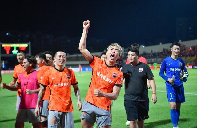 九游app-元敏诚：从重庆到深足 压力大了目标也变大了